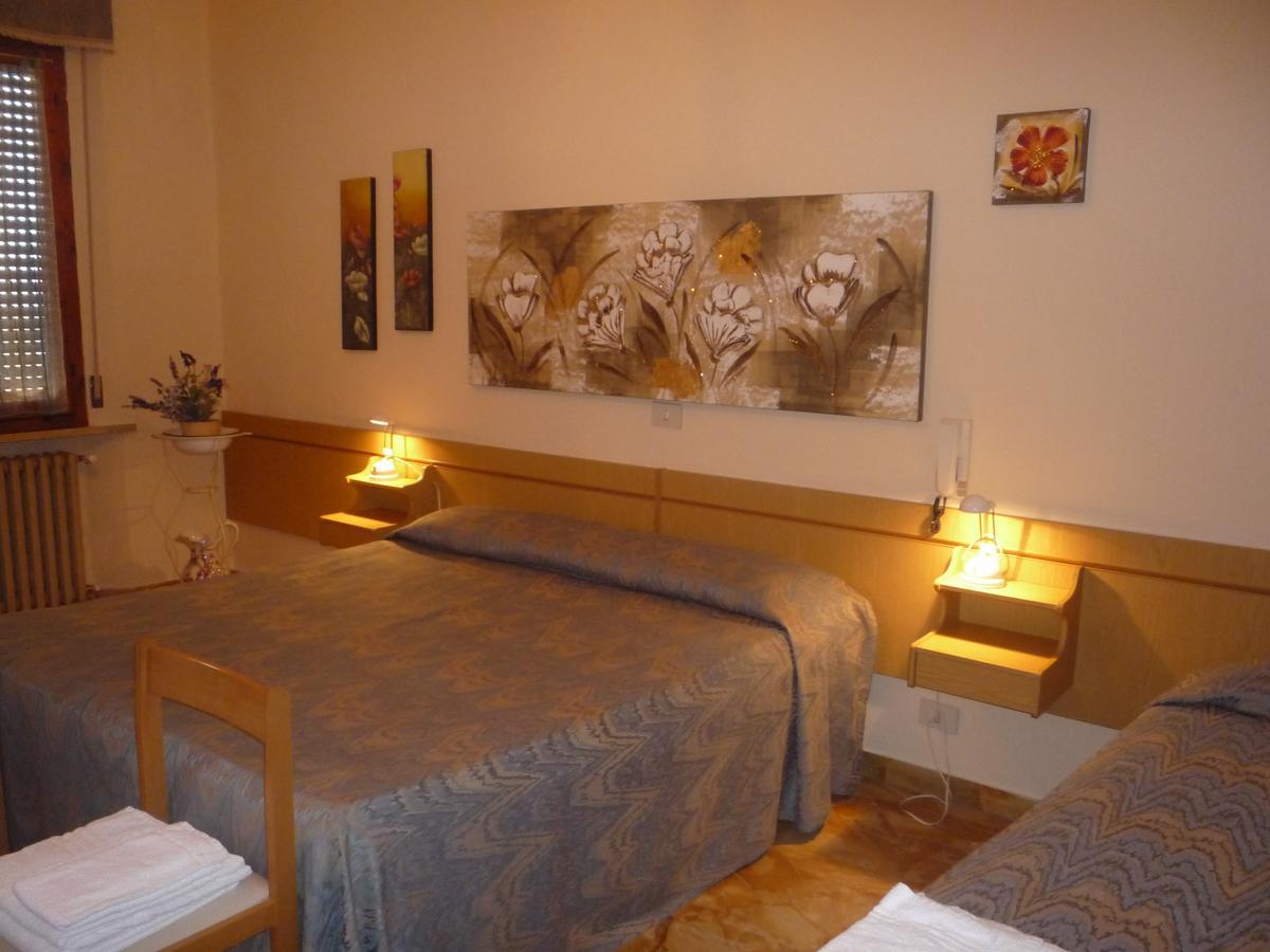 Hotel Il Palazzetto à Chiusdino Extérieur photo